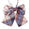 Cuello de Camisa con Lazo de Cuadros Estilo Japonés JK Flor para Mujer Estilo Universitario Foto de Graduación Camisa con Lazo Gratis Traje de Buceo con Lazo