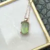 Colgante de Piedra de Uva Natural Tipo Hielo Cristal Fluorescente Limpio Plata de Ley 925 Incrustación Fina Piedra Principal 5*11mm