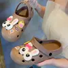 Zuecos de verano para mujer para exteriores, modelo nuevo 2026, con suela gruesa, antideslizantes, cómodas sandalias cerradas para la playa para parejas, sandalias de hombre