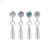 Pendiente de Hueso de Oreja con Rosca Interna y Colgante de Borla de Zirconia F136 Aleación de Titanio Colgante de Gota de Agua de Zoro Pendientes de Titanio G23