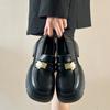 Zapatos Pequeños de Cuero Estilo Británico con Suela Gruesa y Tacón Grueso para Mujer, Nuevos Zapatos para Mujer que Aumentan la Altura para Primavera y Otoño, Mocasines de Moda y Versátiles