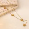 Collar de Acero de Titanio de Nuevo Estilo para Mujer, Resistente a la Decoloración, Chapado en Oro de 18 Quilates, Gama Alta, Lujo Ligero, Nicho, Cadena Versátil para Clavícula