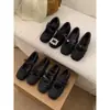 Zapatos Mary Jane con Plataforma Interior de Piel para Mujer Ropa de Abrigo de Invierno Nuevos Zapatos Individuales Grises para Mujer Zapatos de Algodón Cálidos con Suela Gruesa