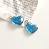 Pendientes de resina con forma de corazón para colgar en el cinturón, con forma especial mate, para bricolaje, pinzas para el pelo, para teléfono móvil, material colgante, venta al por mayor