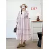 Colección Primavera 2026 Vestido Casual de Manga Larga con Cuello Redondo en Color Sólido, Estilo Capas, Corte Holgado, Elegante, Venta al por Mayor