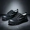 Zapatos de trabajo nuevos 2026, zapatos de lona casuales y duraderos, zapatos de caña baja estilo Martin, zapatos para hombre de moda estilo británico con suela gruesa