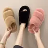 Roupas de outono e inverno para usar ao ar livre, pantufas fofas de sola macia para mulheres, pantufas casuais da moda de sola grossa, novos sapatos de algodão