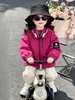 Chaqueta cortavientos con capucha de color liso para niña de comercio exterior, nueva chaqueta estilo coreano otoño 2026, abrigo para niños
