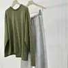 Camiseta de Manga Longa Verde com Listras Finas, Preguiçosa e Relaxada para Primavera, Blusa Casual de Gola Redonda, Solta e Versátil, Camiseta de Base
