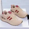 Tênis Dad Shoes Feminino Outono 2025 Novos Sapatos Respiráveis Versátil Versão Coreana Tênis com Solado Grosso que Aumenta a Altura Sapatos Casuais Tendência