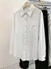 Ropa de mujer europea y americana 2026, transfronteriza, versátil para todas las estaciones, con botones metálicos, bolsillos, manga larga, cuello, talla grande, top de camisa