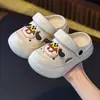 Tamancos Infantis de EVA Verão Sandálias Leves Antiderrapantes para Meninos e Meninas Sapatos Respiráveis com Biqueira Fechada para Crianças Pequenas e Meninas Jovens