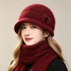 Chapéus de outono e inverno para mulheres de meia-idade e idosas, com aba larga, forro de fleece e material de tricô grosso, proporcionando calor e proteção contra o frio
