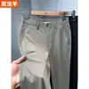 Pantalones de vestir casuales para hombre de seda de hielo elástica, nuevo estilo 2025, para jóvenes y mediana edad, pantalones rectos de negocios, pantalones largos finos de verano con bordado