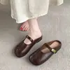 Mules macias de sola flexível, bico fechado, estilo retrô francês para mulheres, novas sandálias de enfiar versáteis da moda de verão 2026 para mulheres