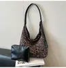 Bolsa feminina de comércio exterior transfronteiriço, nova bolsa tote estampada de leopardo retrô, camurça, grande capacidade, bolsa de ombro versátil, bolsa transversal