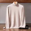 Suéter de cachemira de color liso para hombre, jersey de cuello alto, adecuado para ropa casual de negocios de mediana edad, camiseta base de punto suave y cálida