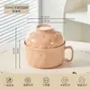 Tigela de Macarrão Instantâneo Estilo Creme Processado Personalizado Tigela de Cerâmica para Macarrão Instantâneo com Tampa Conjunto de Tigela e Hashis para Dormitório Estudantil Grande Capacidade