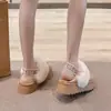 Botas de Neve Plataforma com Solado Grosso Femininas 2026 Outono Novo Casuais Bico Fechado Quentes Modernas Salto Médio Dupla Utilização Peludas Sapatos de Algodão Femininos