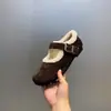 Sapatos de Algodão Quente de Veludo Outono e Inverno Sapatos Baixos com Solado Plano Sapatos de Gorro Sapatos de Pelo Roupa Externa Feminina Sapatos Birkenstock Sapatos Femininos da Moda Novo Estilo 2025