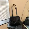 Bolsa Tote Feminina Perolada de Grande Capacidade Estilo Coreano Transfronteiriço Cetim Estilo Bailarina Plissado Laço Ombro Único 2026