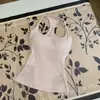 Camisola de color sólido con espalda cruzada, engrosada de 260 g, para mujer, con copas incorporadas, corte ajustado, capa base versátil