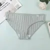Venta de Liquidación del Fabricante Talla Europea y Americana Algodón Cintura Media Transpirable Alta Elasticidad Cómodos Perforados con Aguja Calzones para Mujer Ropa Interior para Niñas