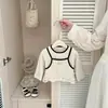 Conjunto de Moda Estilo Coreano para Niñas Pequeñas, Conjunto de Top de Manga Larga con Tirantes de Bloques de Color y Pantalones Anchos de Retazos de Lunares, Ropa de Otoño