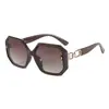 Gafas de Sol Cuadradas de Marco Grande para Mujer, Estilo Ins Trendy de Alta Gama, Hacen que el Rostro Parezca Más Delgado, Protección UV, Elegantes