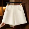 Pantalones cortos de lana para mujer otoño engrosados cálidos de lana casuales 2026 nuevos rectos de pierna ancha cintura alta ropa exterior pantalones bootcut
