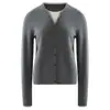 Suéter de tricô de cashmere feminino, estilo old money, design falso de duas peças, gola redonda cinza, abotoado, efeito emagrecedor, suéter com blocos de cor, moderno