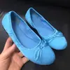 Sapatilhas de Ballet Super Macias em Pele de Cordeiro Bico Redondo Laço Francês Sapatos Azuis Pequenos Femininos Estilo Delicado Slip-on Planos Sapatos Únicos para o Trabalho