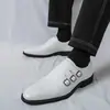 Zapatos de Monje con Hebilla Cruzada Talla Grande Estilo Nuevo Cuatro Estaciones para Hombre Puntera Puntiaguda Casual Negocios Formal Viaje Bajo Tacón Zapatos de Piel