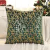 Funda de Almohada Navideña Transfronteriza de Comercio Exterior con Estampado Dorado, Piñas, Bastones de Caramelo, Copos de Nieve, Tela de Terciopelo, Decoración para Fiestas en Casa Europeas y Americanas, Una Pieza Dropshipping