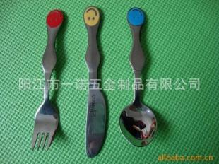 儿童餐具20110825滴胶笑脸3件A套