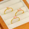 Anillo Transfronterizo de Acero de Titanio Europeo y Americano para Mujer, No se Desvanece, Versátil, Moderno, Sencillo, en Forma de Corazón, Anillo Ajustable, Anillo Chapado en Oro de 18K