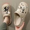 Tamancos Eva de Sola Grossa para Mulheres, Novo Estilo de Verão para Uso ao Ar Livre, Uso Doméstico, Sapatos de Praia Femininos Antiderrapantes, Sandálias de Bico Fechado para Homens, Atacado