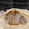 2026 Nueva Bolsa Versátil de Alta Calidad de Moda para Mujer Nuevo Bolso de Hombro Moda Bolso Cruzado Cubo Venta al por Mayor