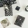 Porta credencial transparente con brillos para niñas, organizador de maquillaje y labiales, monedero, bolsa para monedas, pulsera de estudiante, porta tarjetas