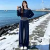 Conjunto esportivo casual estilo coreano para mulheres, nova moda de verão, top listrado com retalhos de manga curta e calça pantalona, conjunto estiloso de duas peças