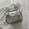 Mochila de mujer simple y versátil, nueva colección otoño 2026, elegante y con estilo, se puede usar como bolso de hombro o bolso de mano, perfecta para el día a día.