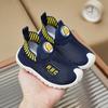 Zapatos nuevos para niños 2023 zapatos de niño zapatos de niño y niña transpirables que absorben el sudor de malla simple huecos tenis casuales