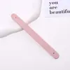 Novo acessório de capa de celular com pulseira de pulso em couro PU com padrão de lichia texturizado, ornamento de telefone conveniente e anti-queda para mulheres