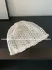 Gorra Fría de Verano Ligera Transpirable Gorra Baotou para Mujer Primavera y Verano Moderna Diseño Hueco Tejido a Mano Montón para Cabeza Grande