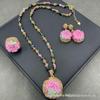 Novo conjunto de três peças de flor de ágata Yanyuan incrustada com rosa personalizado, joia antiga de alta qualidade, lote de fornecimento transfronteiriço