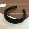Moda Coreana Otoño Invierno Diadema de Esponja con Forma de Corazón Lana Sintética para Mujer Top Alto Calavera Peinado Arrugado Salida Viaje Pinza para el Cabello Versátil