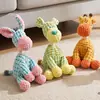 Juguetes de Perro de Peluche Multicolor, Juguetes Chirriantes y Duraderos para Masticar, para Alivio de la Ansiedad y Dentición, 5 Estilos Disponibles
