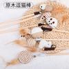 Nuevo teaser de madera para gatos de los fabricantes con campana de plumas y juguete de ratón para gatos, juguetes interactivos para gatos y suministros para gatos