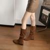 Botas de caballero de ante con tacón grueso y puntiagudo para mujer, botas vaqueras occidentales de tacón bajo, botas retro de barril largo, otoño e invierno 2024
