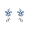 Pendientes Pequeños de Margarita para Mujer, Diseño de Nicho, Acabado Esmaltado, Sensación de Alta Gama, Pendientes Florales Frescos, Regalo para Novia, Pendientes de Otoño e Invierno, Cobre
